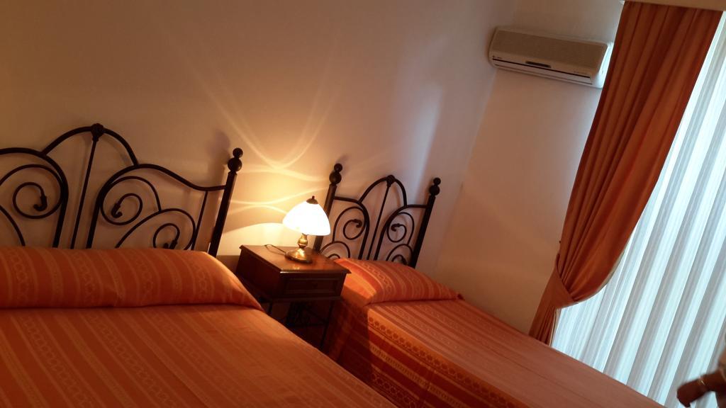 Ege Hotel Bozcaada Island Room photo