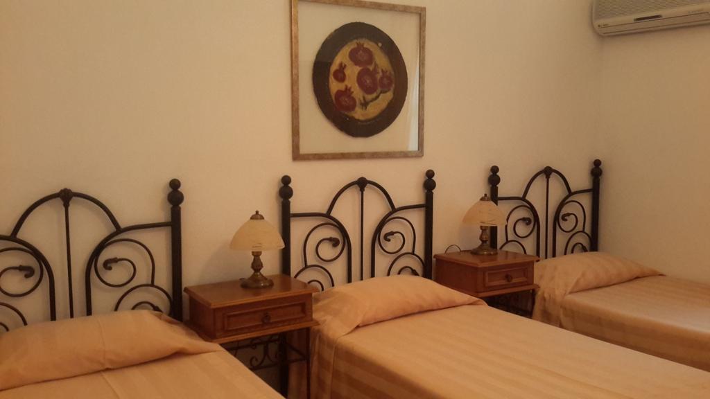 Ege Hotel Bozcaada Island Room photo