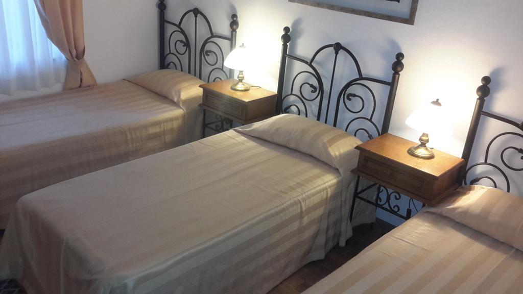 Ege Hotel Bozcaada Island Room photo